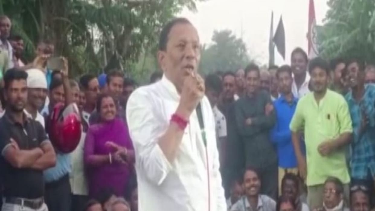 Bengal minister threatens, verbally abuses woman official for removing encroachments