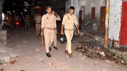 Stone pelting in Chandaniya Aligarh