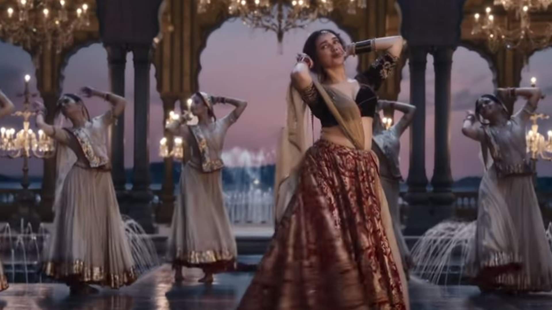 Heeramandi Aditi Rao Hydari recalls performing first mujra saiyaan hatto jaao say brain was not taking anymore