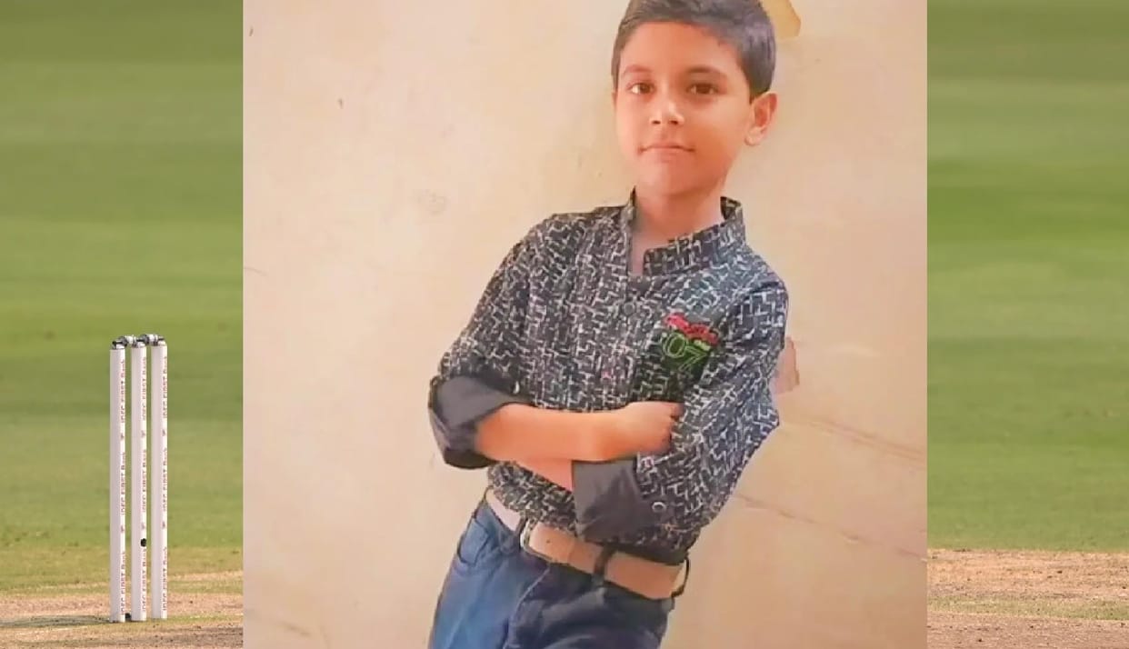 During a cricket match, two boys fought over teasing each other, one teenager died, family members said this