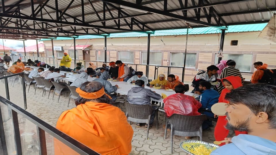 More than 300 passengers sent from Kedarnath to Lincholi