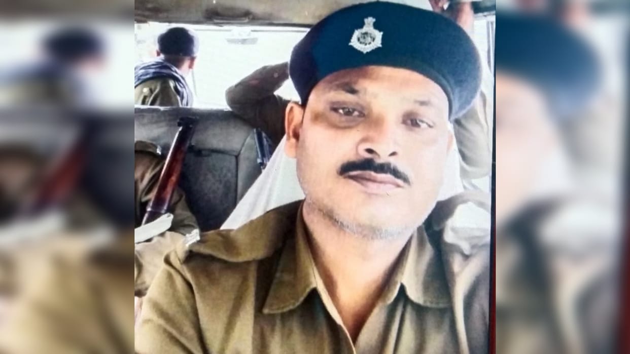 Khagaria: Chowkidar arrested on charges of fraud; Youths cheated in name of many courses including B.Ed, ANM