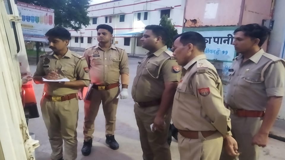 Two killed in Sambhal: Head-on collision between pickup and truck, five injured including two women