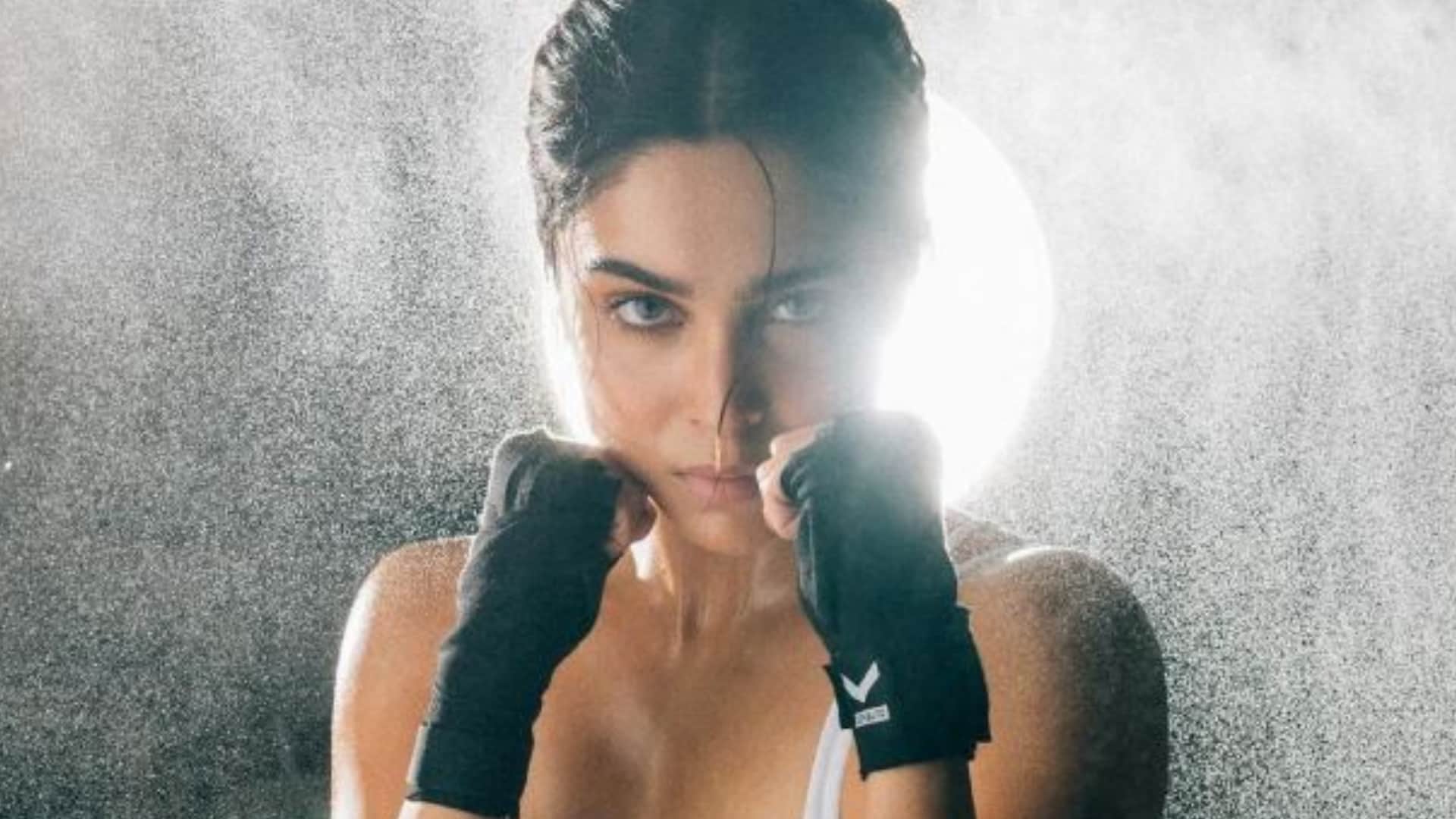 Bollywood actress play raw agent role in many films alpha baby tiger kahani alia bhatt sharvari wagh katrina