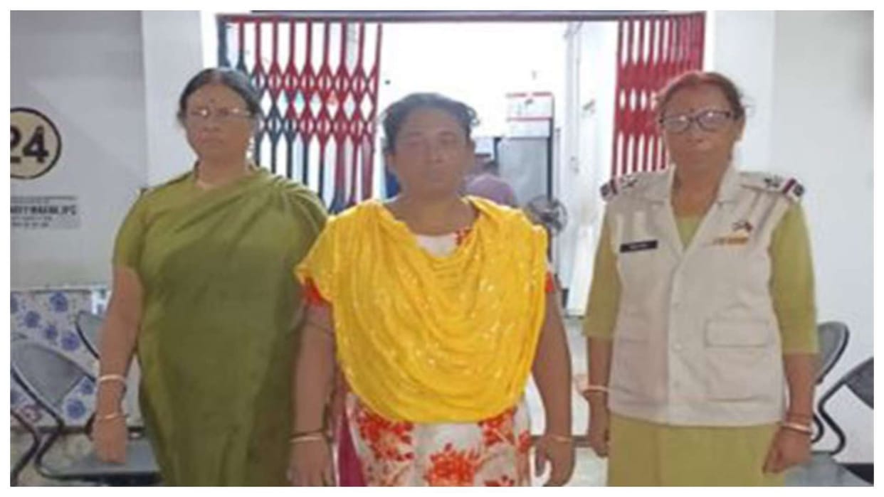 tripura bangladesh woman arrested for human trafficking in charipara bsf grp joint operation