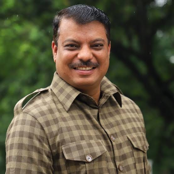 The government took action against Sagar SP who went on leave, Umang Singhar said - decision to gain cheap pop