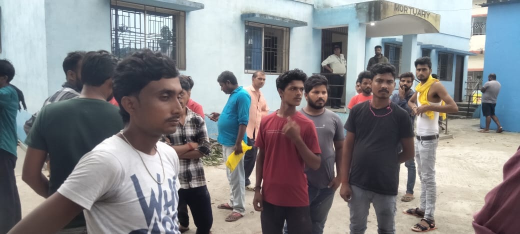 Bihar News: Four youth died in a road accident in Katihar: Collision between bikes; Sawan, Ganga water