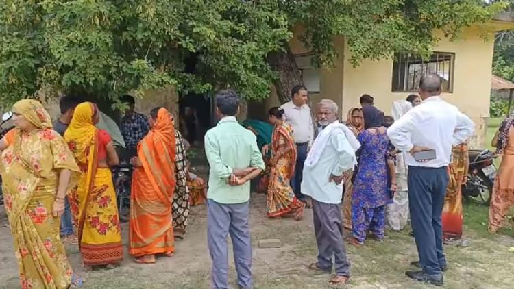 Pilibhit News: कोतवाली में फॉलोवर ने की आत्महत्या, बैरक के दरवाजे पर फंदे से लटका मिला शव