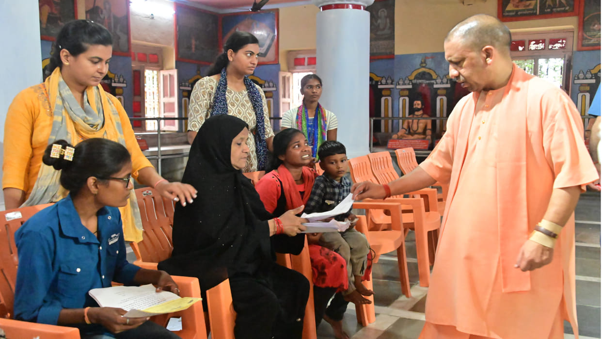 CM Yogi heard more than 400 complaints during Janta Darshan at Gorakhnath temple