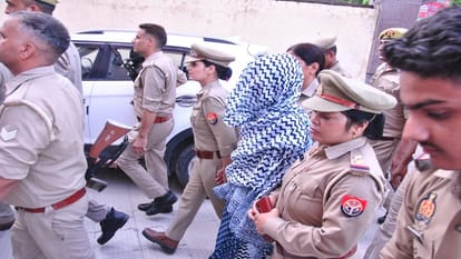 Triple murder case : 1258 dates and testimony of 39 people, hearing was being held daily for one year