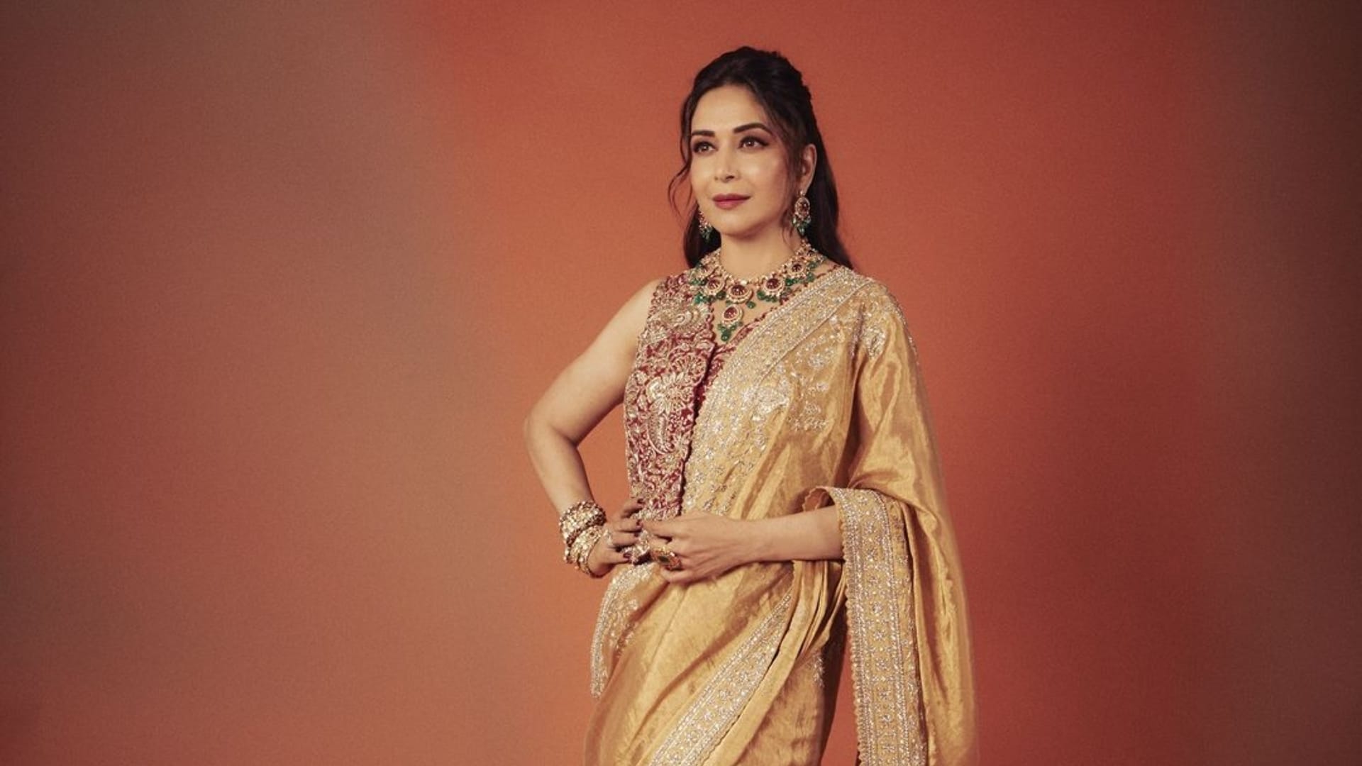 Madhuri Dixit to play serial killer in Nagesh Kukunoor upcoming psychological thriller Mrs Deshpande report
