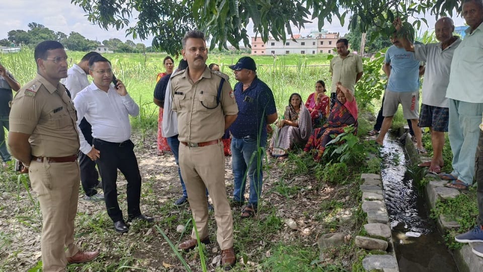 Dead body of child found after four days in drain in haldwani