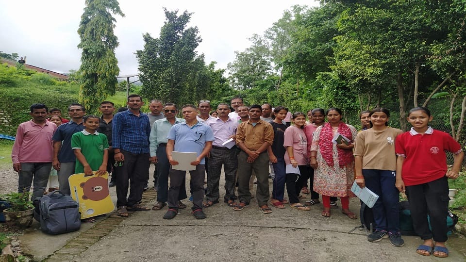 Parents took children from Rajeev Gandhi Navodaya Vidyalaya kotabhag