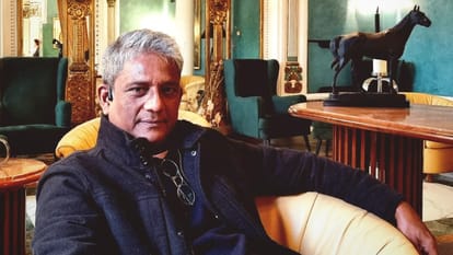 Adil Hussain and Janhvi Kapoor talked about Sridevi on the set of ulajh movie directed by Sudhanshu Saria