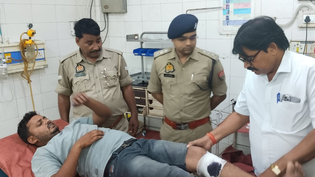 Encounter in Jaunpur Two miscreants going to crime one injured other absconding Pistol recovered
