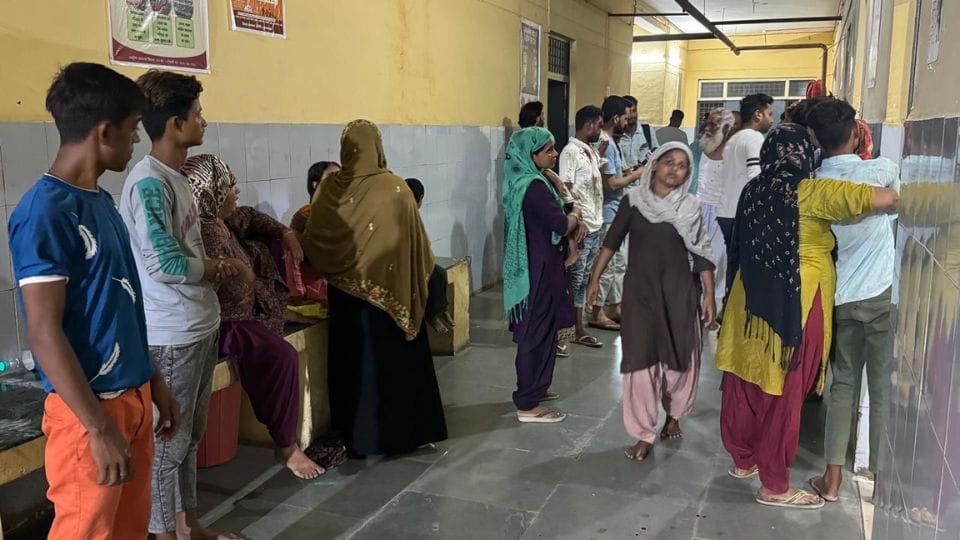 18 people injured in fight between two parties over pigeon shooting in Bulandshahr