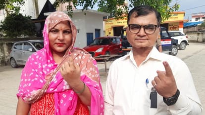 Panchayat by election in Moradabad: Voting for BDC and Pradhan posts, security tightened Kundarki and Bilari