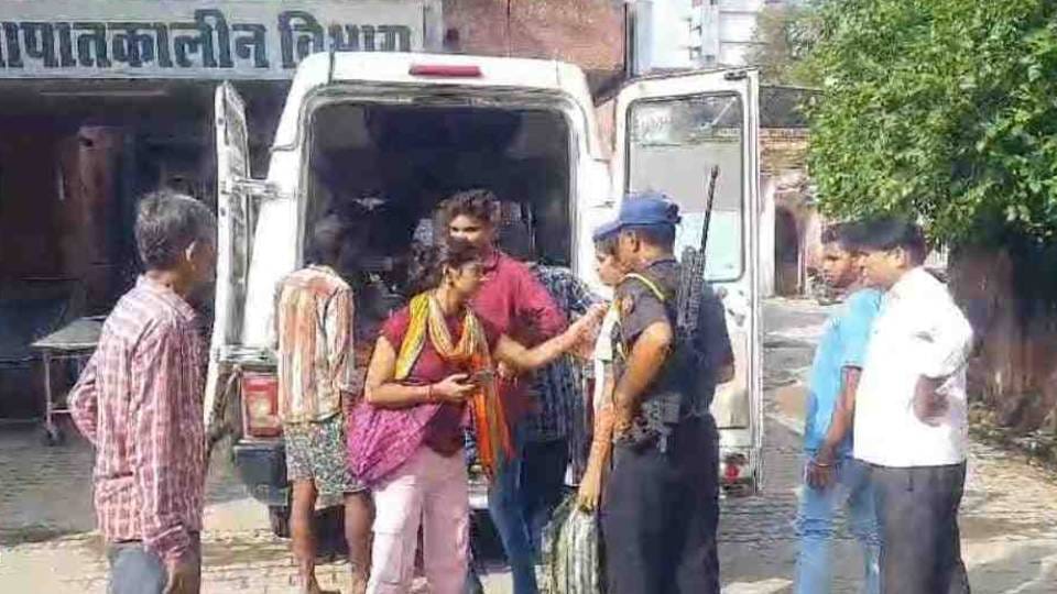 drunken man beat his wife in evening In Etah shot himself in morning His condition critical
