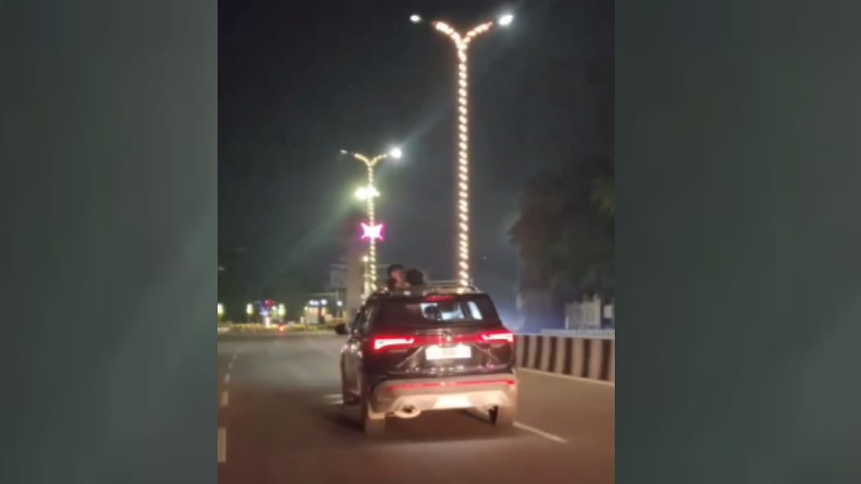 Lucknow: Couple's video went viral, they were doing insane activities.