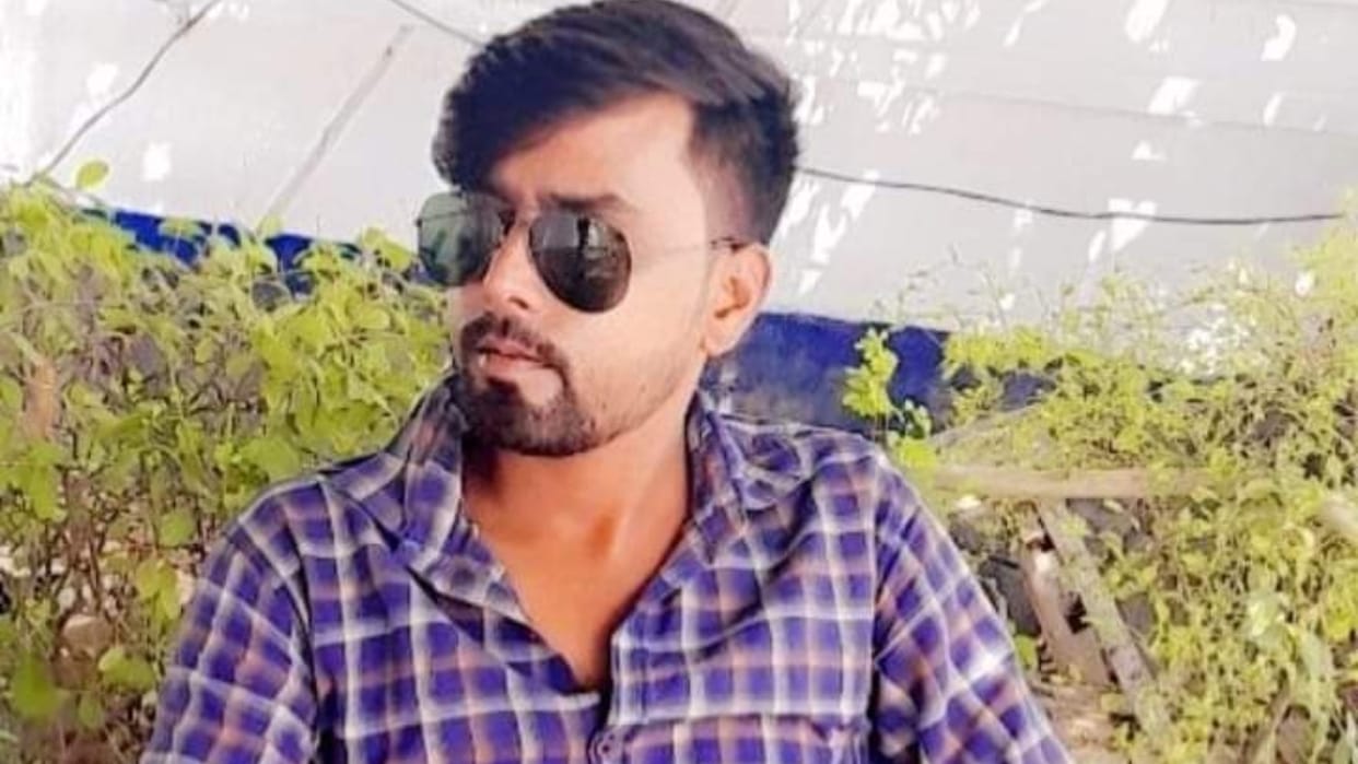 petrol pump salesman found dead in roadside plot in Bareilly