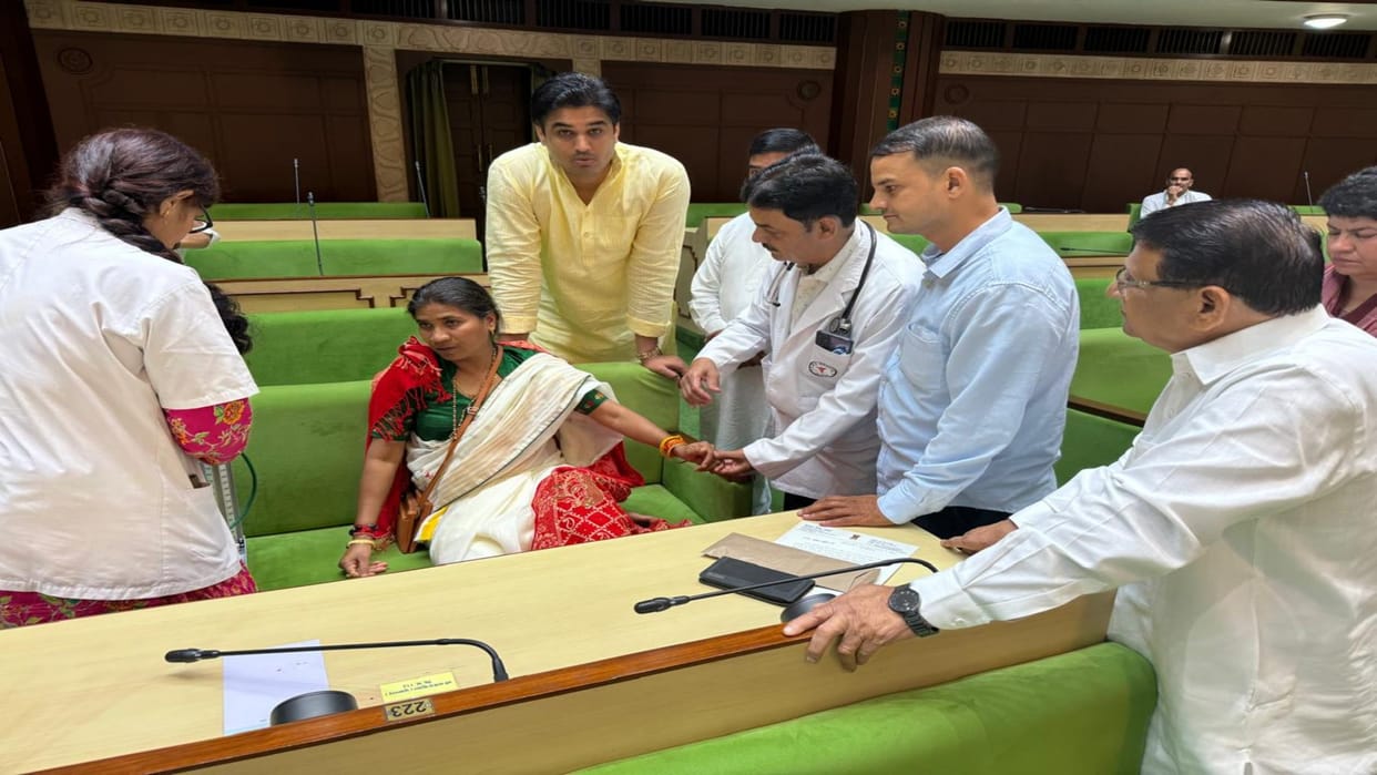 Rajasthan: Congress MLA's health deteriorated in the Assembly, proceedings adjourned for half an hour