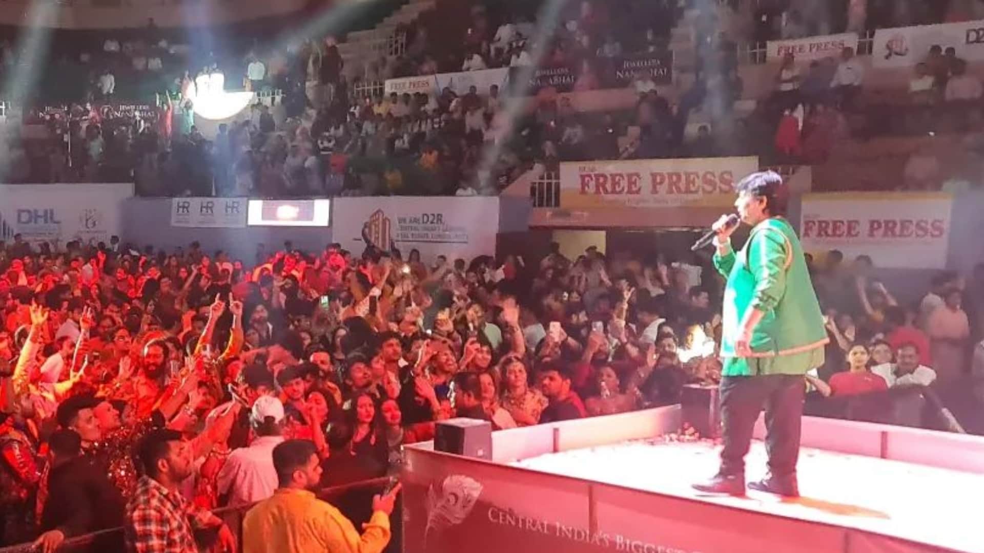 Singer Falguni Pathak feels like home during live shows know why she is lazy to do playback singing