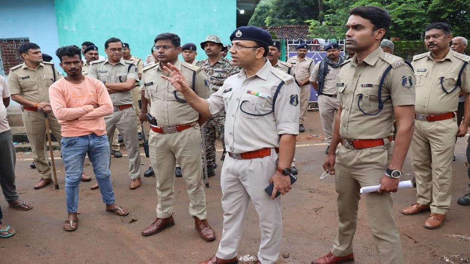 Action on animal smuggling under Operation Shankhnaad in Jashpur
