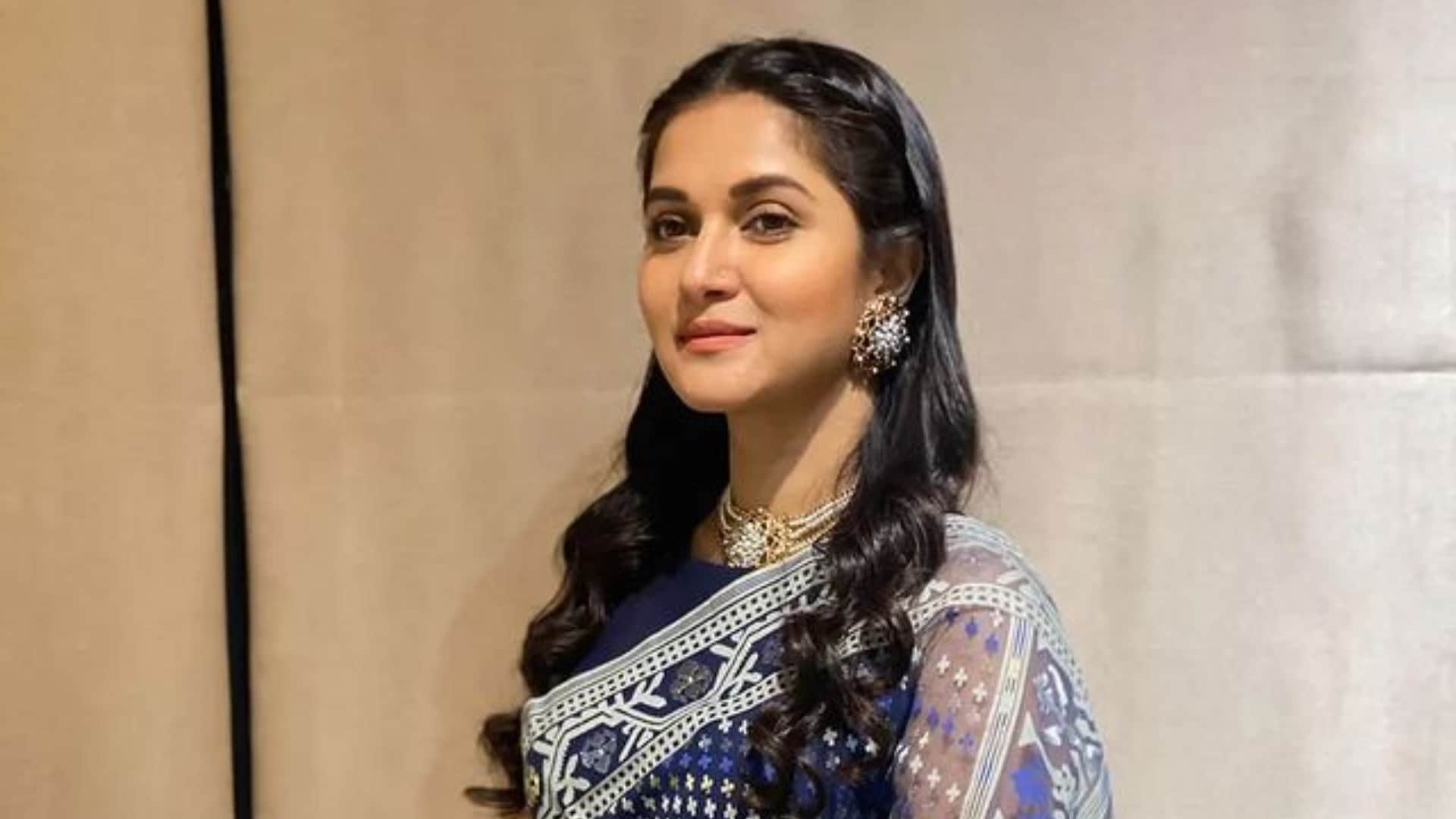 Famous Bangladeshi Actress Nusraat Faria Pori Moni Rafiath Rashid Mithila Bidya Sinha Saha Mim