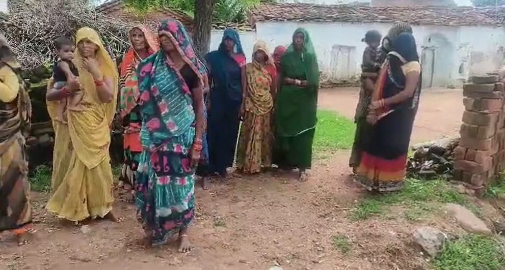 Antoora village of Tikamgarh became free from alcohol Madhya pradesh hindi news