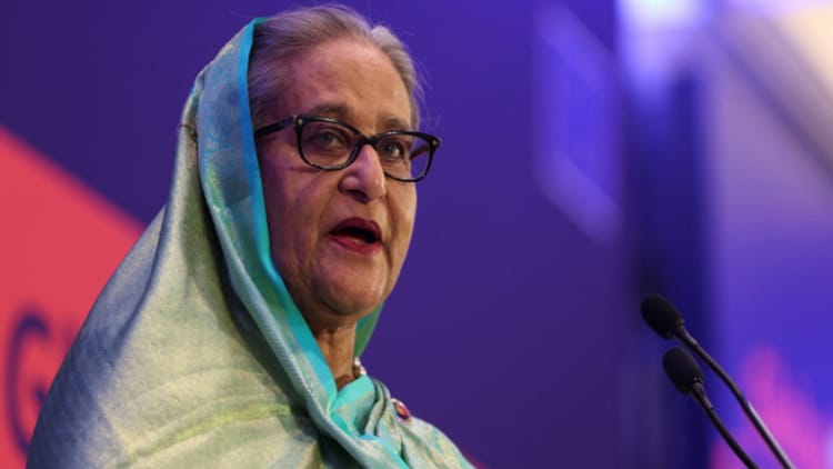 Bangladesh:धमाके, आगजनी और हिंसक झड़पें… शेख हसीना पर फैसले से पहले बांग्लादेश में भड़की हिंसा; बढ़ा तनाव – Bangladesh Violence Erupts Sheikh Hasina Verdict Political Turmoil Explosions Arson Many Clashes Tensions Rise