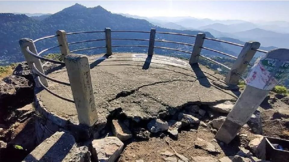 Dorothy seat built on Tiffin Top collapsed in nainital