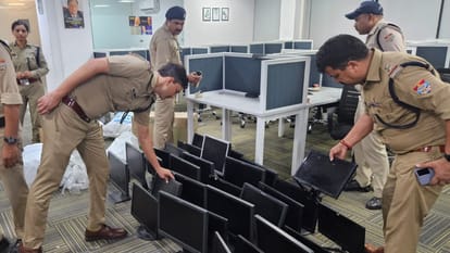 Kanpur Fraud Rules were more strict than the corporate office one could not go from one department to another