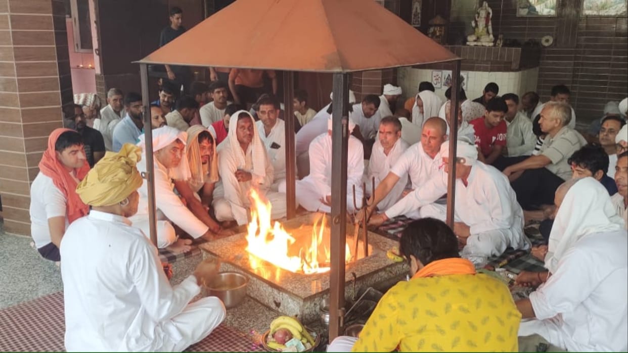 Olympics: Haryana's Aman Sehrawat in semi-finals, Havan performed in village
