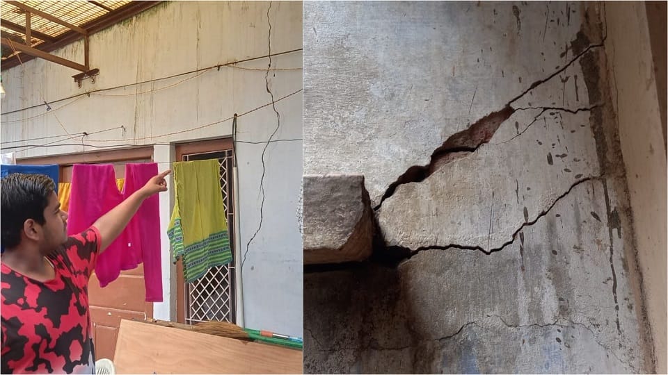 Cracks appeared in 11 houses of Teli Pada area of Mathuraृ people are in panic