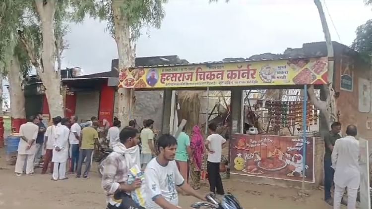 Sirsa: रानियां में बारिश से गिरी छत, दो की मौत व तीन गंभीर; बरामदे में नीचे लगी टेबल व कुर्सियां टूटी