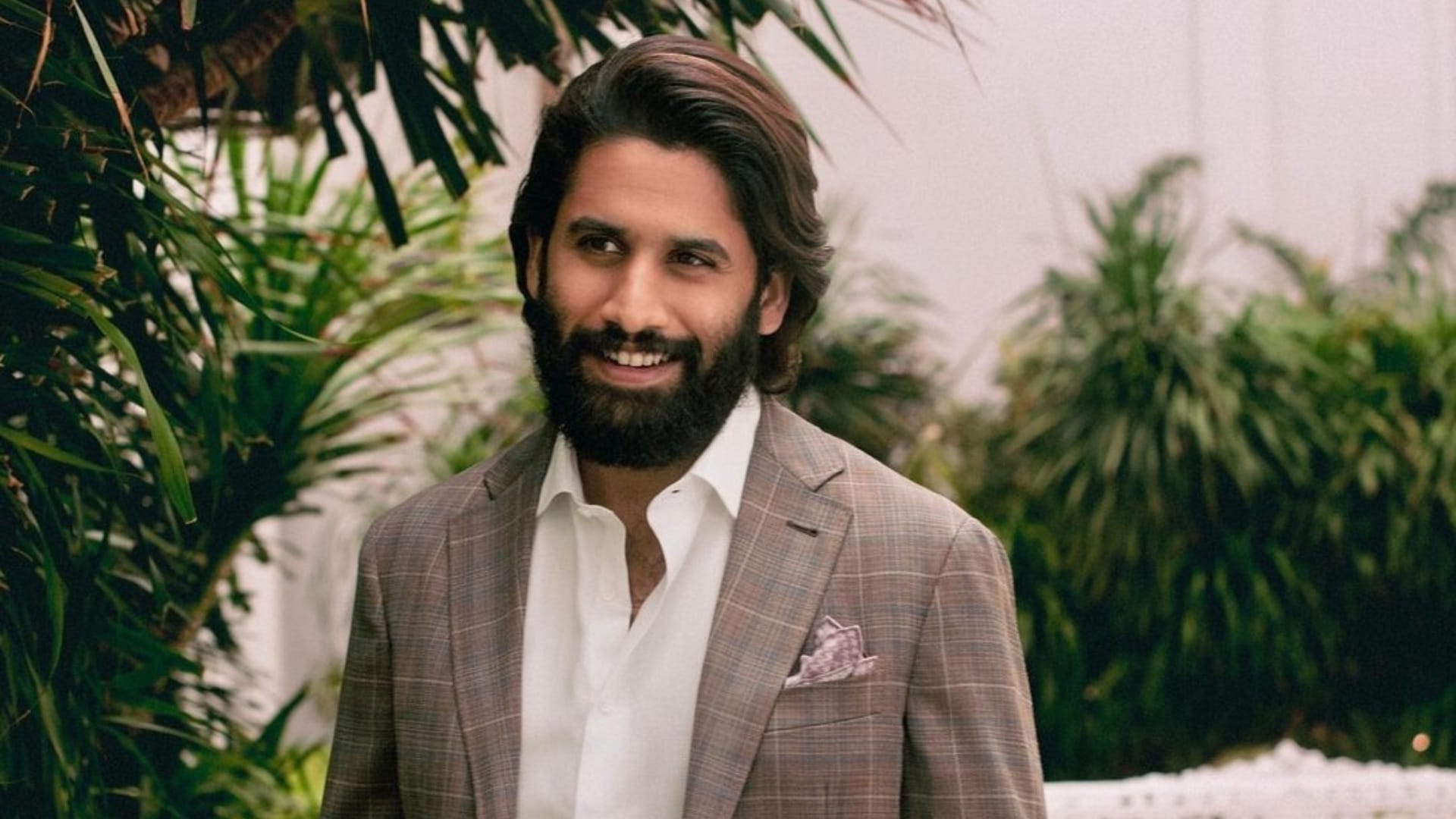 Naga Chaitanya old picture with samantha ruth prabhu captioned mrs and girlfriend viral trolls slams actor