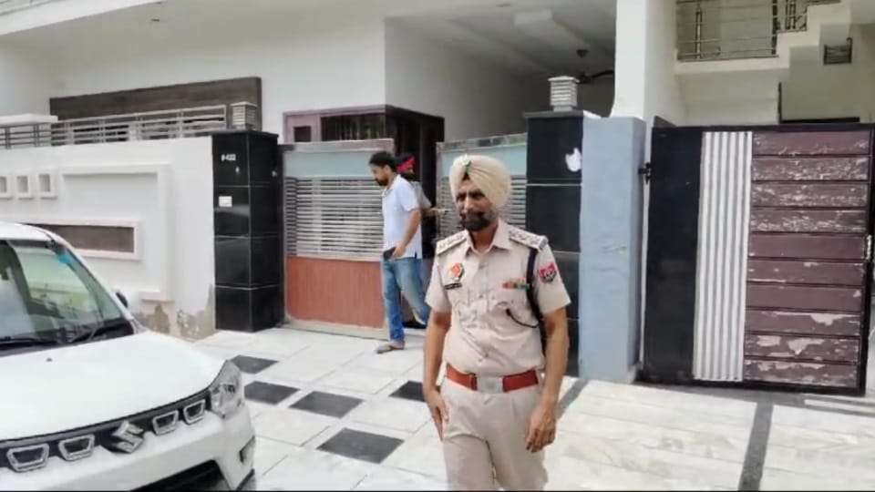 STF Raids on Drug inspector in Bathinda