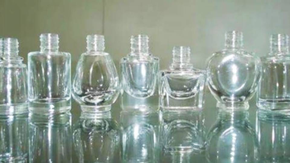 operators of 60 glass units in Firozabad worried which have come under scanner due to capacity expansion
