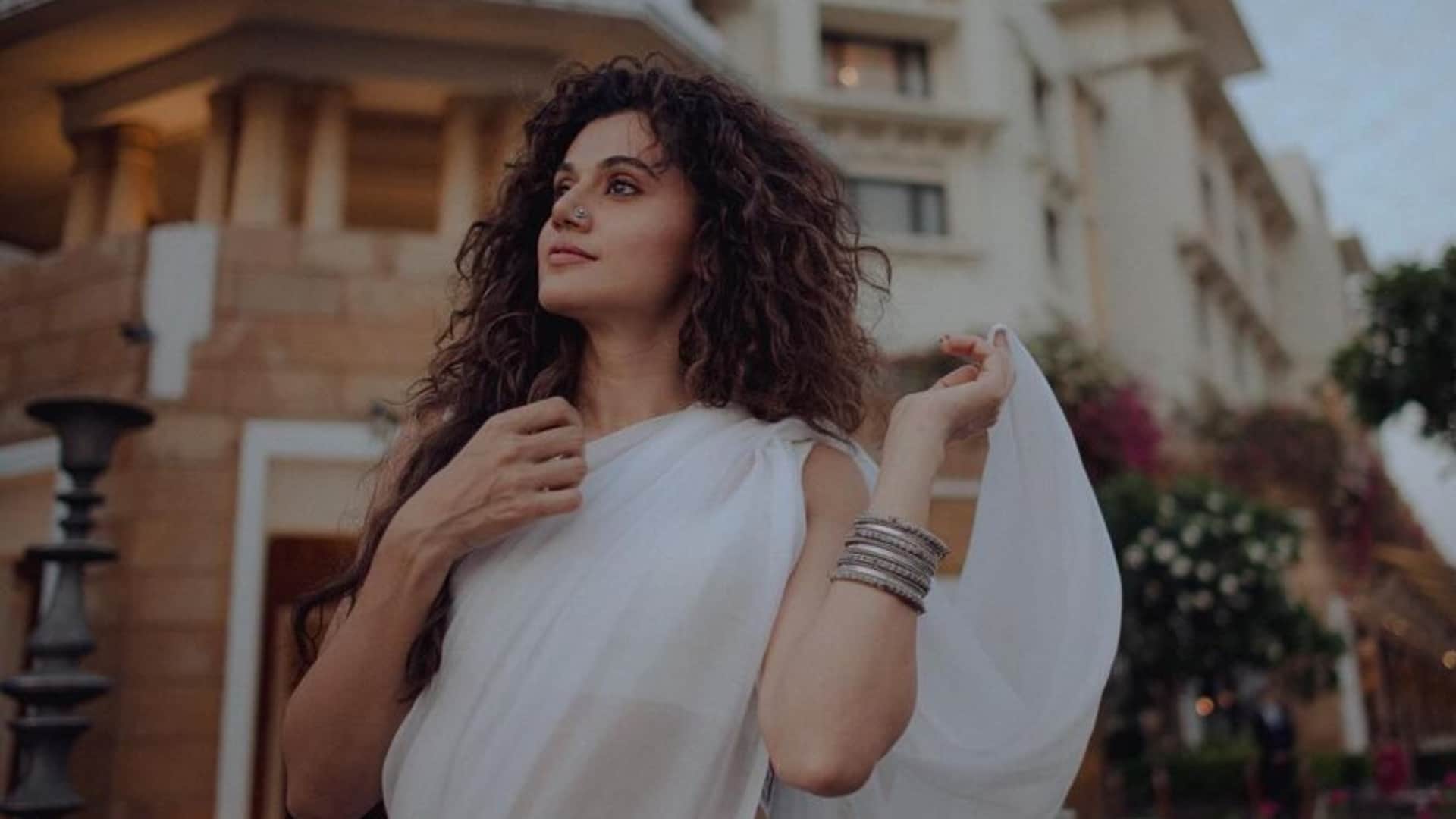 Khel Khel mein Actress Taapsee Pannu Requests Mathias Boe To Make Reel On Indian National Anthem