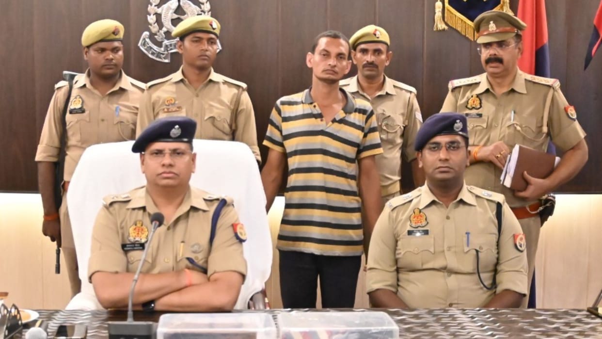 Uncle killed his nephew in azamgarh Made a plan killed by hitting him with a brick
