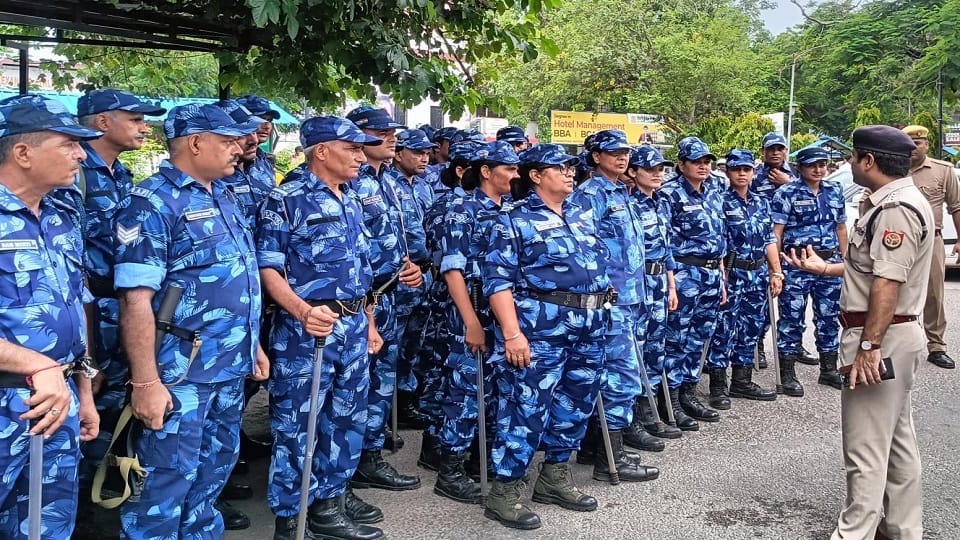 Tractor Tricolor March: BKU surrounded the Commissionerate, Panchayat lasted for eight hours
