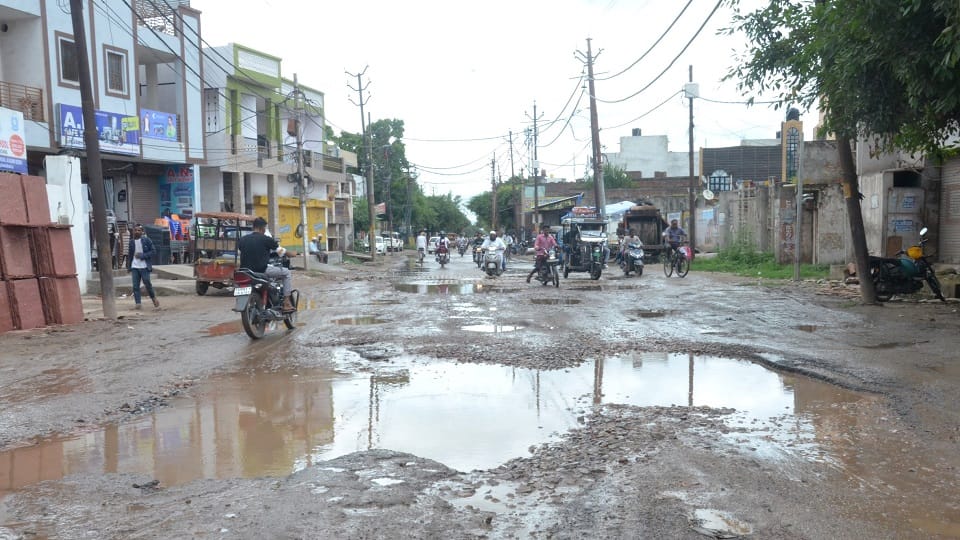 A lie by PWD officers destroyed Chaman house