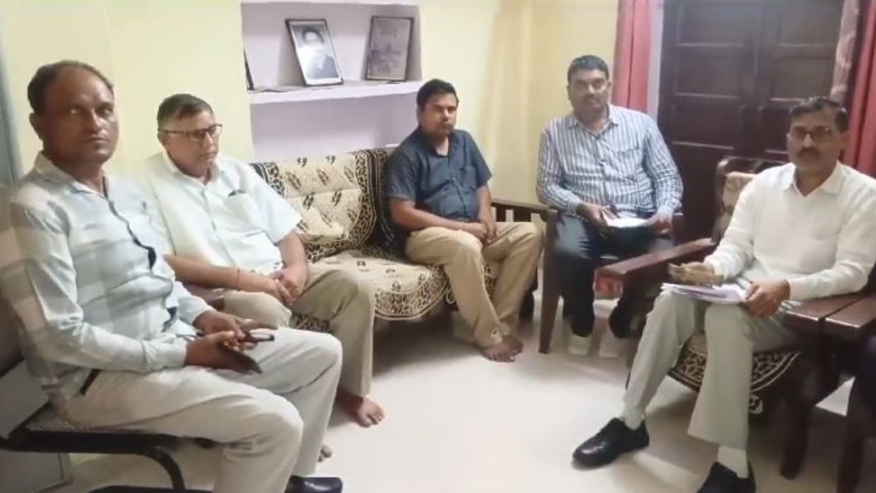 Tonk: ACB team's action,Chief Manager and Senior Assistant of Dis. Industries Center arrested for taking bribe