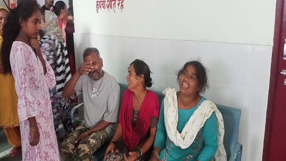 Uttarakhand News: There is mourning in Raghulia-Pakadiya village due to the death of two daughters