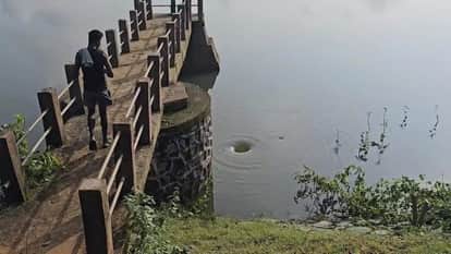 Dam cracked due to rise in water level in Kanker