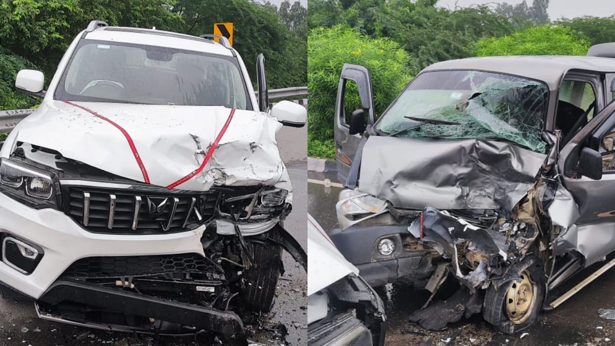 collision between Scorpio car and van on Delhi Highway many people injured