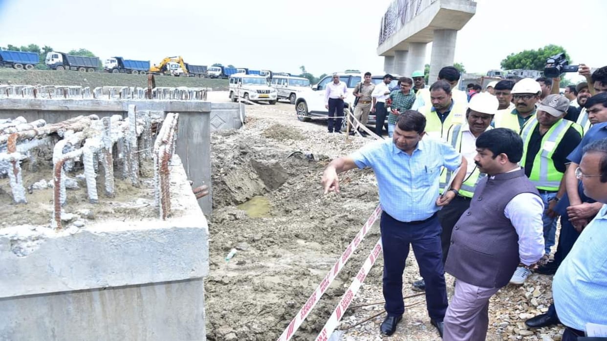 Construction of Ganga Expressway should be completed before Mahakumbh, Minister Nandi took stock of the works