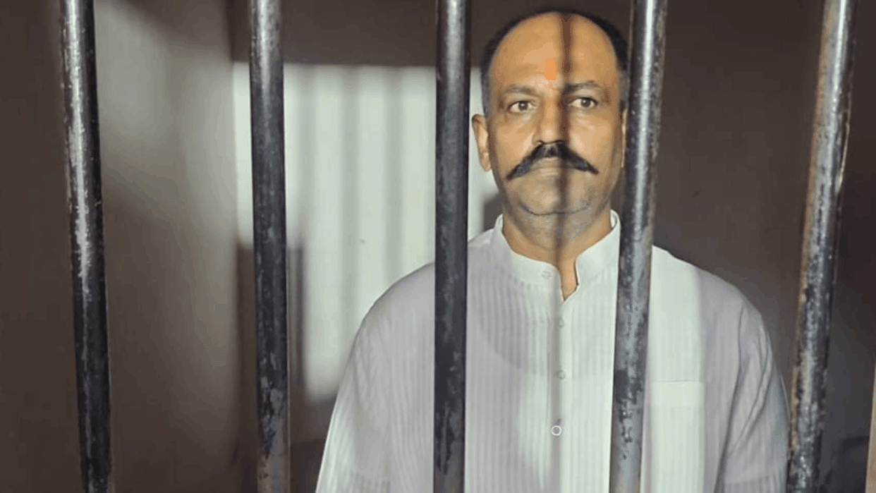 Police arrested HRD president Pinky Chaudhary who demolished slums by claiming to be Bangladeshi