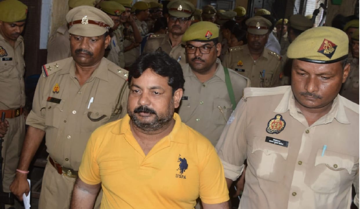 Avnish Dixit, two lawyer are on the radar, the process of increasing the reward has also started