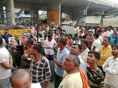 Husband and wife murdered in Sonbhadra Police investigate case